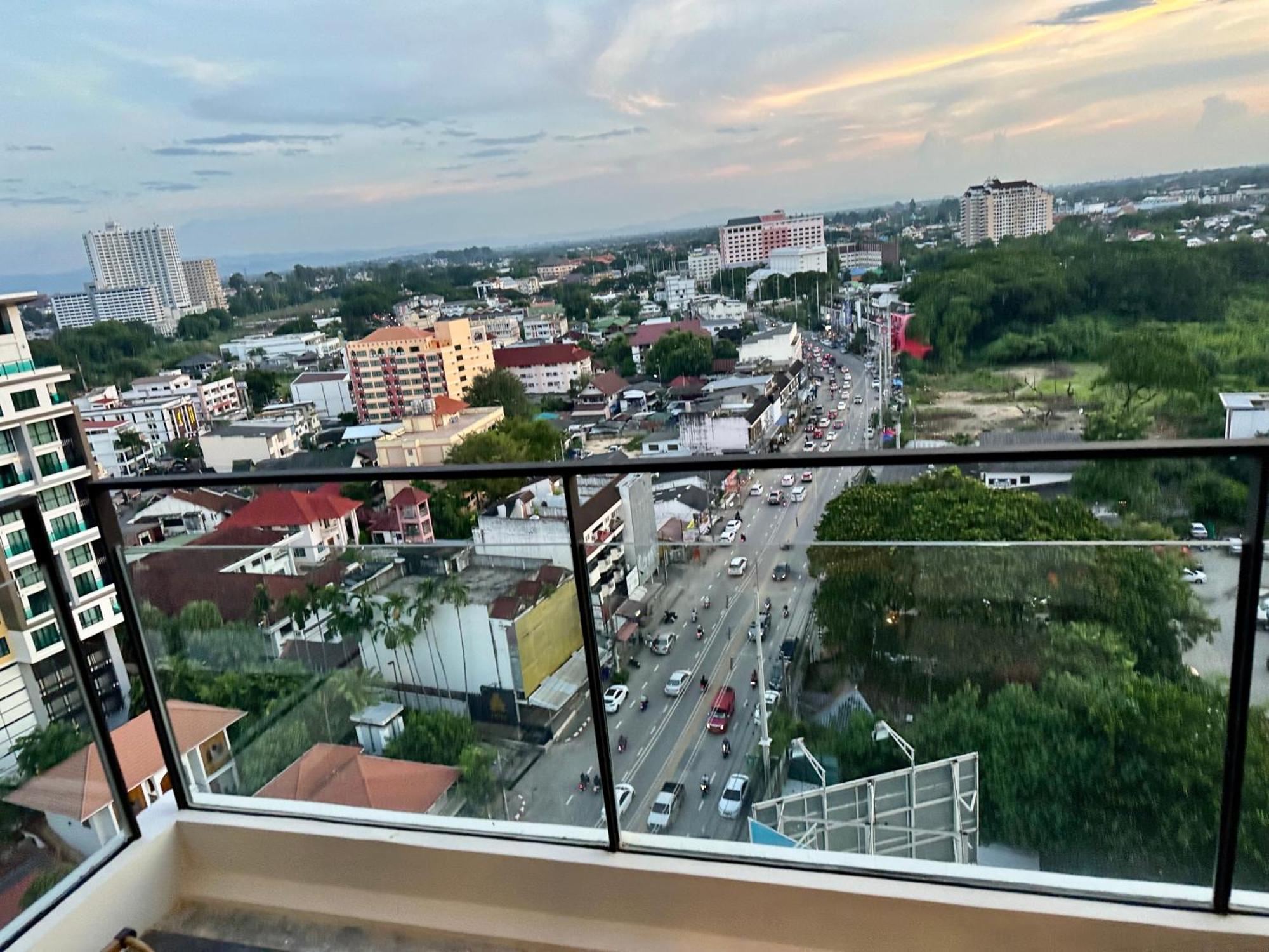 Astra Sky River Paronama Pool Luxury Changklan Чиангмай Стая снимка